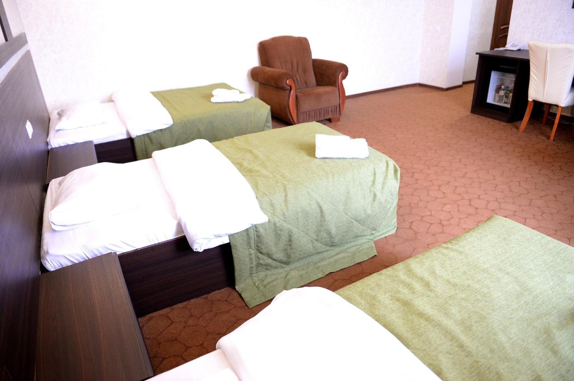 Pride Hotel Тараз Екстериор снимка