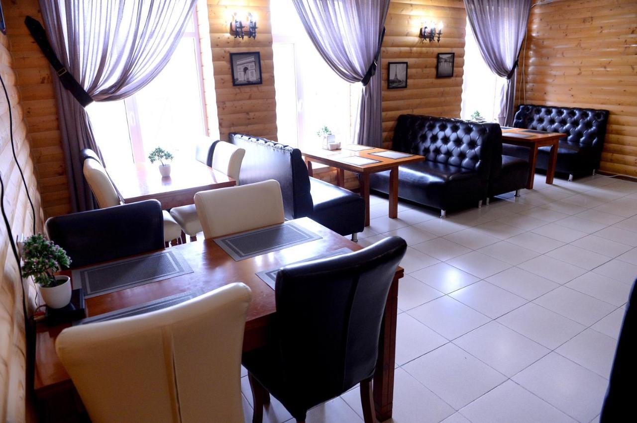 Pride Hotel Тараз Екстериор снимка