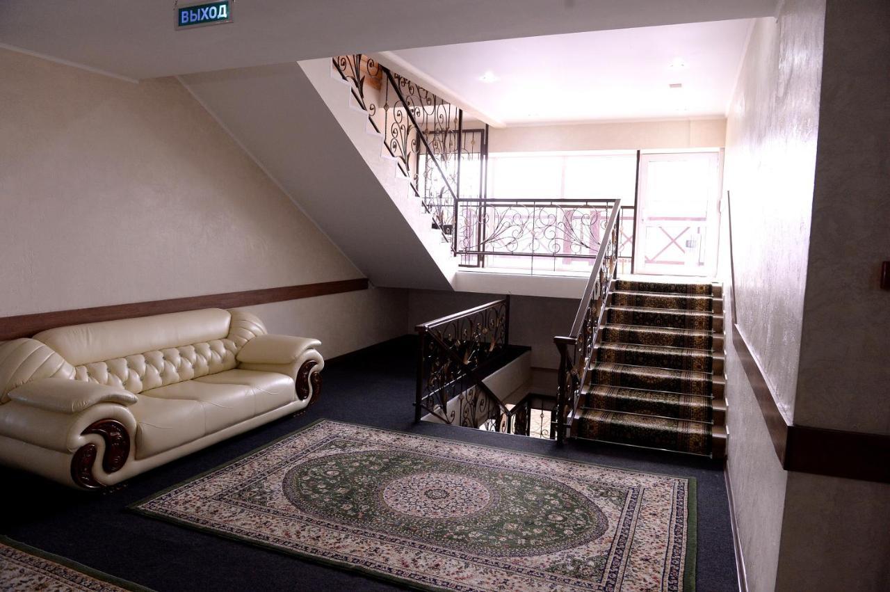 Pride Hotel Тараз Екстериор снимка